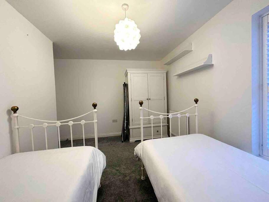 Serene Home Ideally Connected To Central London Bromley Exterior foto